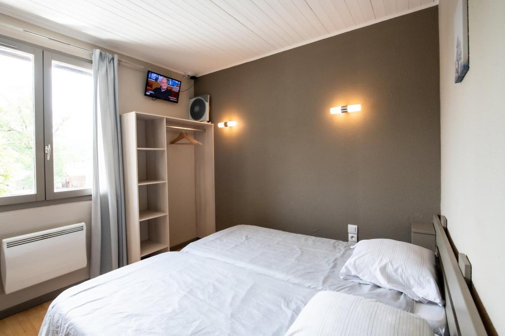 Chez Jostel - Chambre 1 Genay  Экстерьер фото